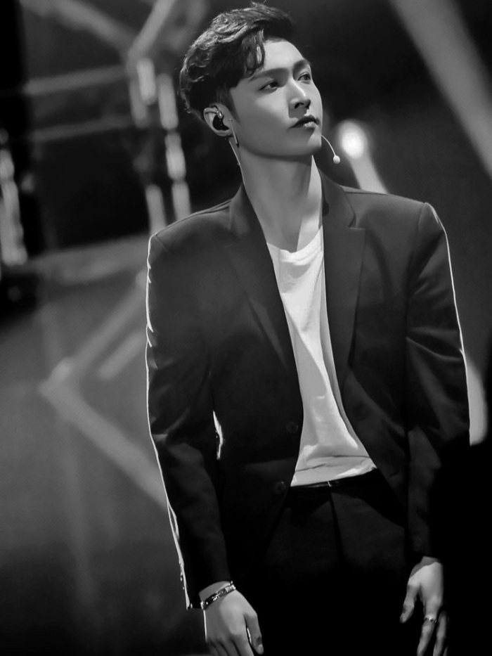 Guru Ganteng Guru Ganteng